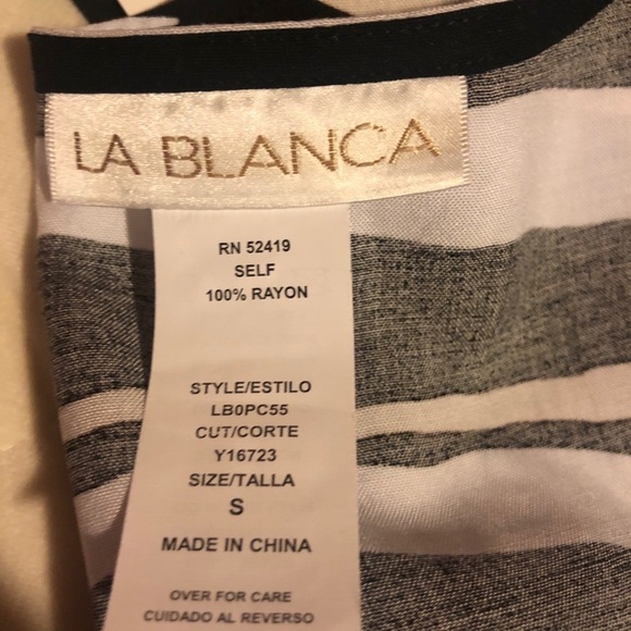 La Blanca Zebra Low V Long Sleeve Cover Up - Picture 6 of 6